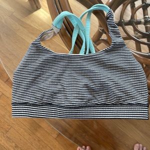 Lululemon Sports Bra, size 6.